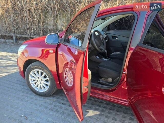 Красный Равон R4, объемом двигателя 1.49 л и пробегом 105 тыс. км за 7400 $, фото 3 на Automoto.ua