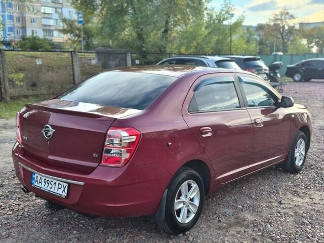 Красный Равон R4, объемом двигателя 1.49 л и пробегом 70 тыс. км за 5999 $, фото 4 на Automoto.ua