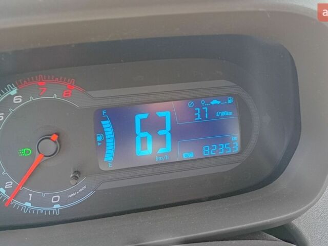 Червоний Равон R4, об'ємом двигуна 1.5 л та пробігом 85 тис. км за 6400 $, фото 3 на Automoto.ua