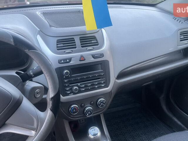 Червоний Равон R4, об'ємом двигуна 1.5 л та пробігом 192 тис. км за 7000 $, фото 12 на Automoto.ua