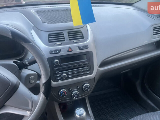 Червоний Равон R4, об'ємом двигуна 1.5 л та пробігом 192 тис. км за 7000 $, фото 12 на Automoto.ua