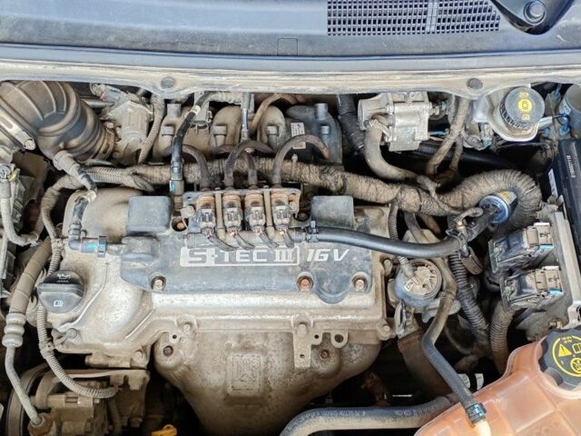 Красный Равон R4, объемом двигателя 0 л и пробегом 84 тыс. км за 6430 $, фото 8 на Automoto.ua