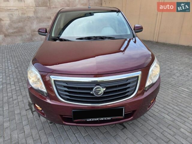 Красный Равон R4, объемом двигателя 1.5 л и пробегом 104 тыс. км за 6650 $, фото 3 на Automoto.ua