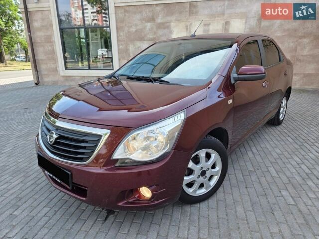 Красный Равон R4, объемом двигателя 1.5 л и пробегом 104 тыс. км за 6650 $, фото 1 на Automoto.ua