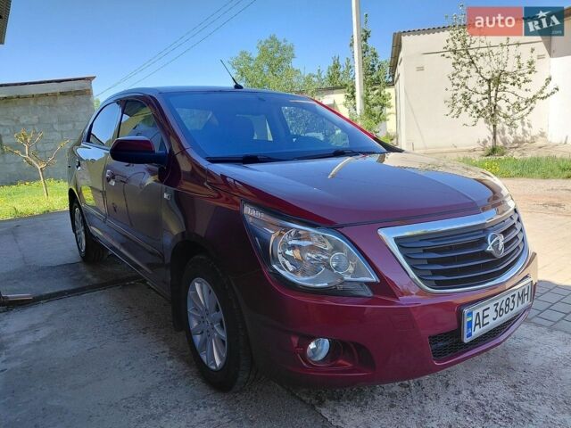 Червоний Равон R4, об'ємом двигуна 1.49 л та пробігом 60 тис. км за 7600 $, фото 17 на Automoto.ua