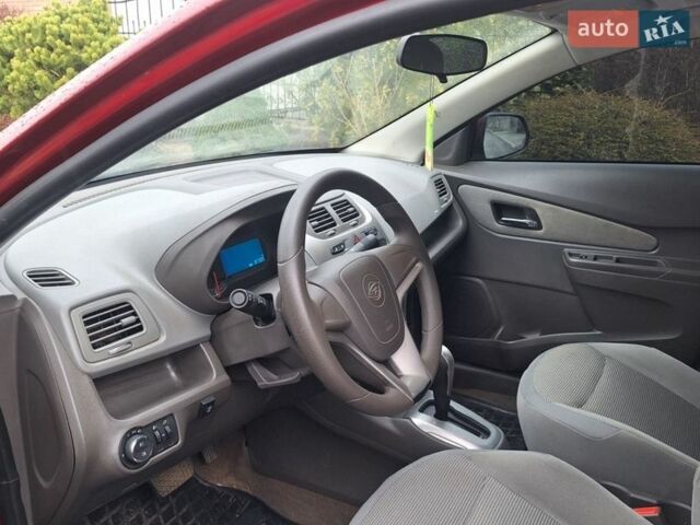 Красный Равон R4, объемом двигателя 1.49 л и пробегом 80 тыс. км за 6500 $, фото 12 на Automoto.ua