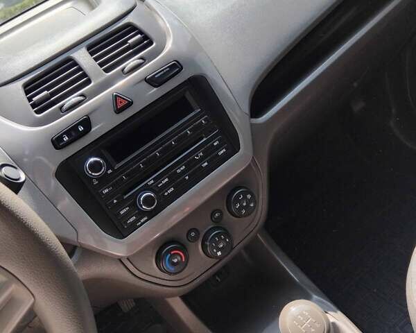 Красный Равон R4, объемом двигателя 1.49 л и пробегом 24 тыс. км за 6800 $, фото 16 на Automoto.ua