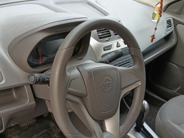 Красный Равон R4, объемом двигателя 1.5 л и пробегом 73 тыс. км за 8499 $, фото 7 на Automoto.ua