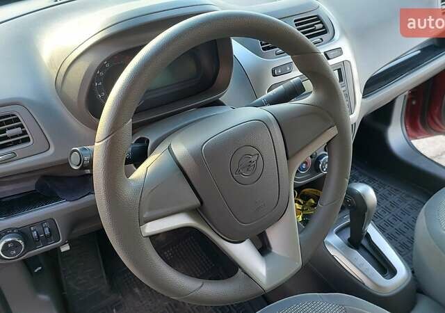 Червоний Равон R4, об'ємом двигуна 1.49 л та пробігом 57 тис. км за 7950 $, фото 11 на Automoto.ua