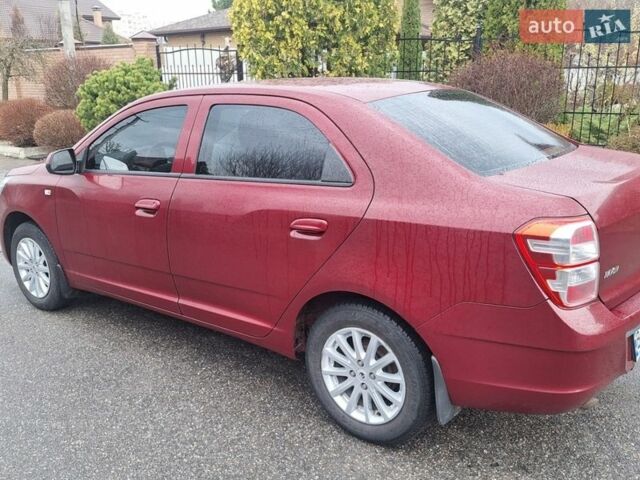 Красный Равон R4, объемом двигателя 1.49 л и пробегом 80 тыс. км за 6500 $, фото 3 на Automoto.ua