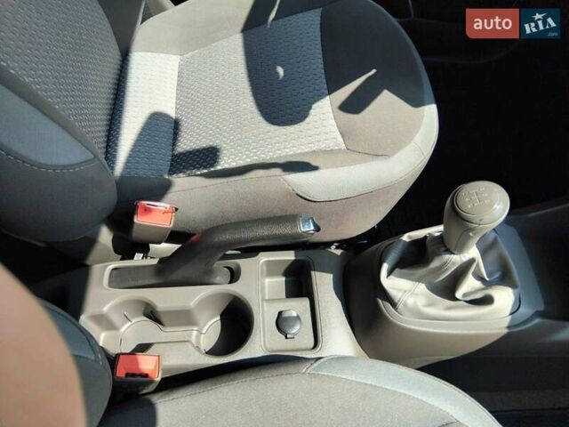 Красный Равон R4, объемом двигателя 1.49 л и пробегом 24 тыс. км за 6800 $, фото 21 на Automoto.ua