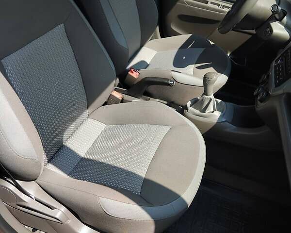 Красный Равон R4, объемом двигателя 1.49 л и пробегом 24 тыс. км за 6800 $, фото 20 на Automoto.ua