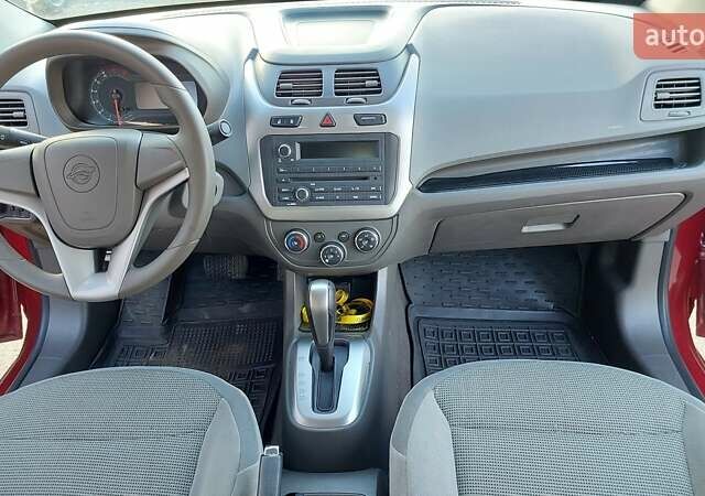 Червоний Равон R4, об'ємом двигуна 1.49 л та пробігом 57 тис. км за 7950 $, фото 13 на Automoto.ua