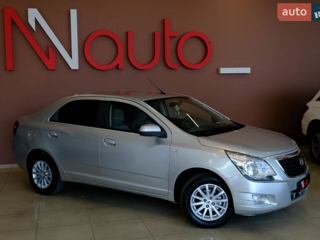 Равон R4, объемом двигателя 1.49 л и пробегом 215 тыс. км за 5900 $, фото 6 на Automoto.ua