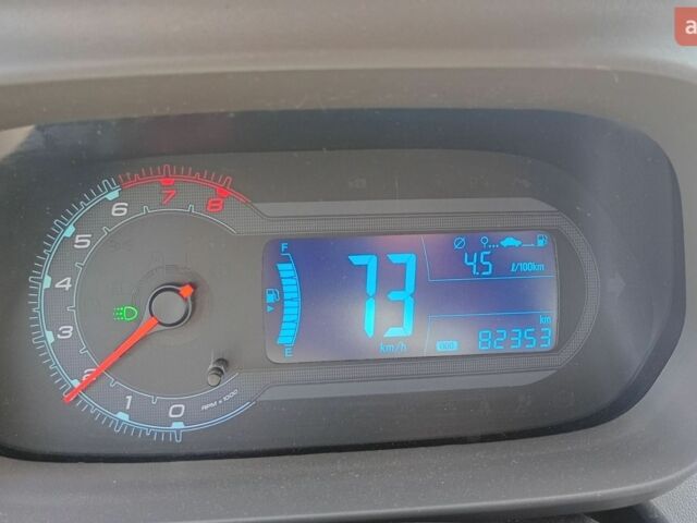 Равон R4, об'ємом двигуна 1.5 л та пробігом 83 тис. км за 6300 $, фото 4 на Automoto.ua