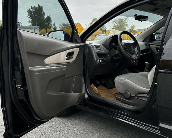 Равон R4, об'ємом двигуна 1.5 л та пробігом 101 тис. км за 6000 $, фото 9 на Automoto.ua