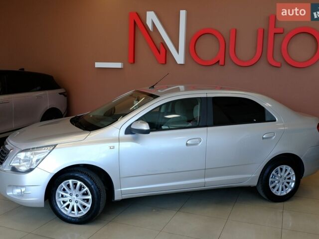 Равон R4, объемом двигателя 1.49 л и пробегом 215 тыс. км за 5900 $, фото 10 на Automoto.ua