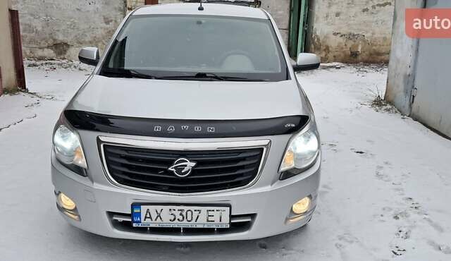 Сірий Равон R4, об'ємом двигуна 1.49 л та пробігом 184 тис. км за 5800 $, фото 2 на Automoto.ua