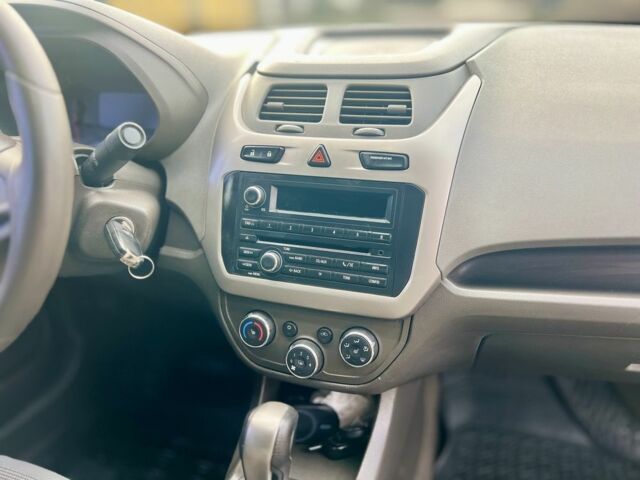 Сірий Равон R4, об'ємом двигуна 1.5 л та пробігом 100 тис. км за 6200 $, фото 8 на Automoto.ua