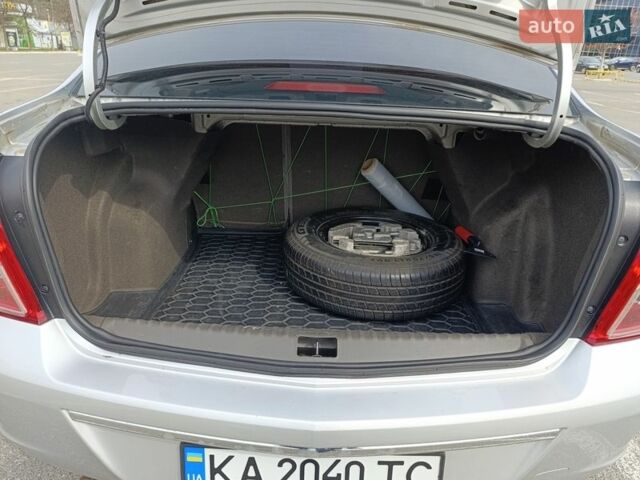 Сірий Равон R4, об'ємом двигуна 1.49 л та пробігом 185 тис. км за 6700 $, фото 27 на Automoto.ua
