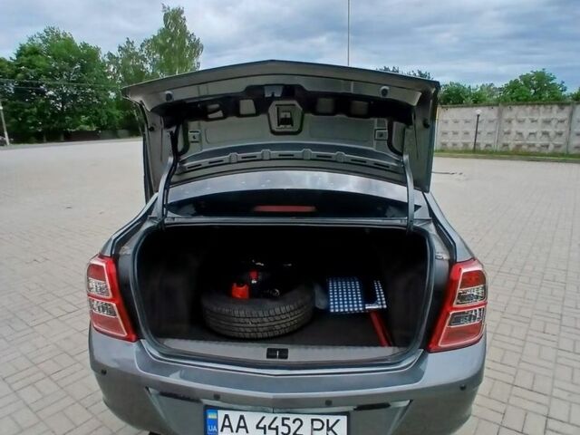 Сірий Равон R4, об'ємом двигуна 1.5 л та пробігом 169 тис. км за 5999 $, фото 7 на Automoto.ua