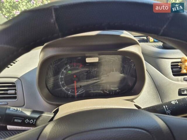 Сірий Равон R4, об'ємом двигуна 1.49 л та пробігом 72 тис. км за 7500 $, фото 1 на Automoto.ua