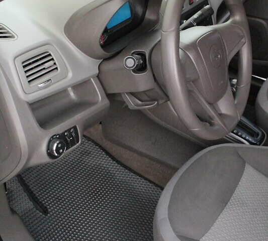 Сірий Равон R4, об'ємом двигуна 1.49 л та пробігом 121 тис. км за 7000 $, фото 19 на Automoto.ua