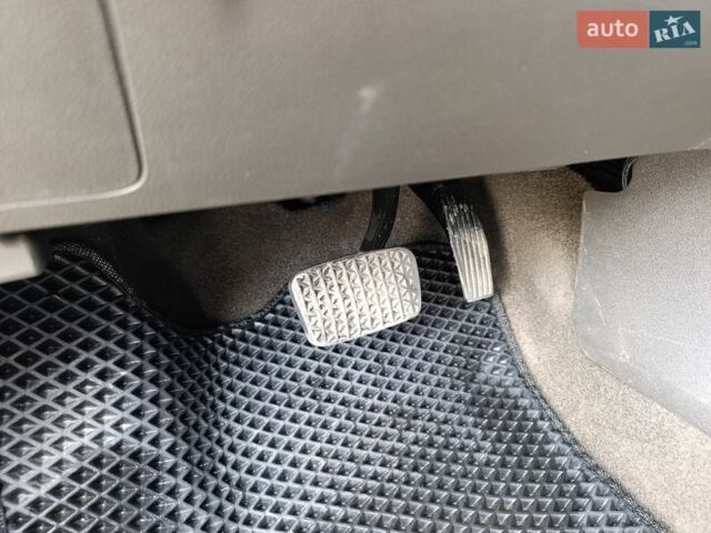 Сірий Равон R4, об'ємом двигуна 1.49 л та пробігом 185 тис. км за 6700 $, фото 24 на Automoto.ua