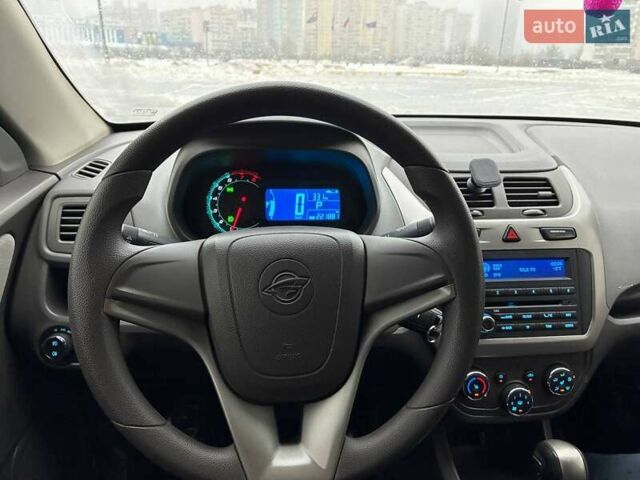 Серый Равон R4, объемом двигателя 1.49 л и пробегом 222 тыс. км за 5630 $, фото 19 на Automoto.ua