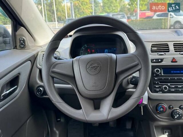 Сірий Равон R4, об'ємом двигуна 1.49 л та пробігом 123 тис. км за 7490 $, фото 13 на Automoto.ua