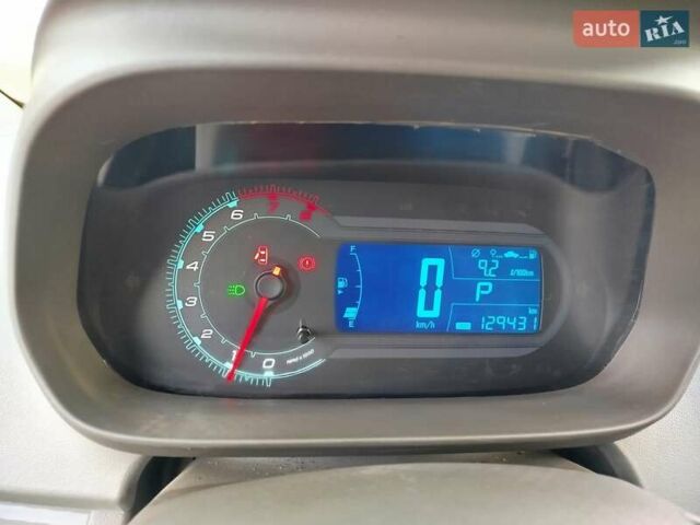 Равон R4 2017 в Львове на Automoto.ua Серый Равон R4, объемом двигателя 1.49 л и пробегом 129 тыс. км за 5950 $, фото 8 на Automoto.ua
