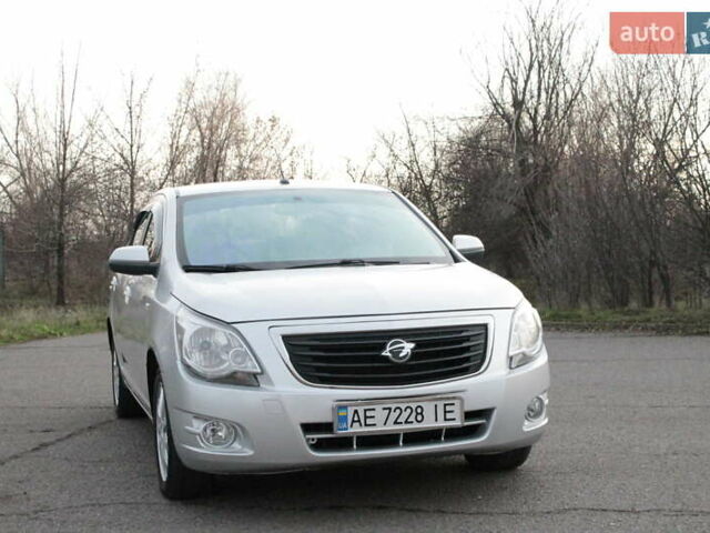 Сірий Равон R4, об'ємом двигуна 1.49 л та пробігом 121 тис. км за 7000 $, фото 5 на Automoto.ua