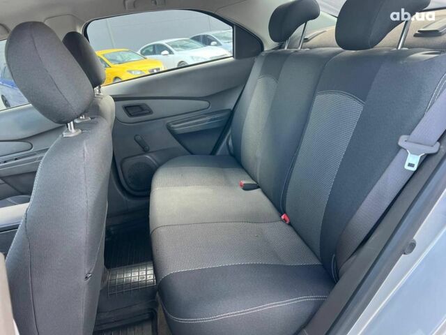 Сірий Равон R4, об'ємом двигуна 1.5 л та пробігом 129 тис. км за 6390 $, фото 33 на Automoto.ua