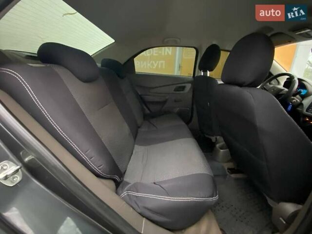 Сірий Равон R4, об'ємом двигуна 1.49 л та пробігом 73 тис. км за 6800 $, фото 15 на Automoto.ua