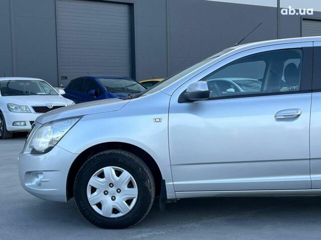 Сірий Равон R4, об'ємом двигуна 1.5 л та пробігом 129 тис. км за 6390 $, фото 2 на Automoto.ua