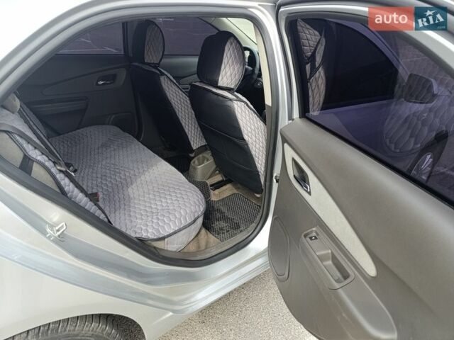 Сірий Равон R4, об'ємом двигуна 1.49 л та пробігом 185 тис. км за 6700 $, фото 13 на Automoto.ua