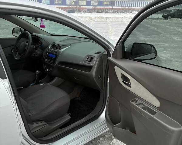 Серый Равон R4, объемом двигателя 1.49 л и пробегом 222 тыс. км за 5630 $, фото 12 на Automoto.ua