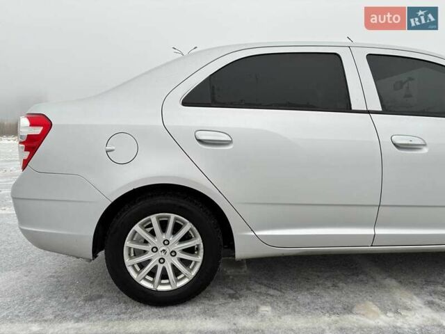 Серый Равон R4, объемом двигателя 1.49 л и пробегом 222 тыс. км за 5630 $, фото 4 на Automoto.ua