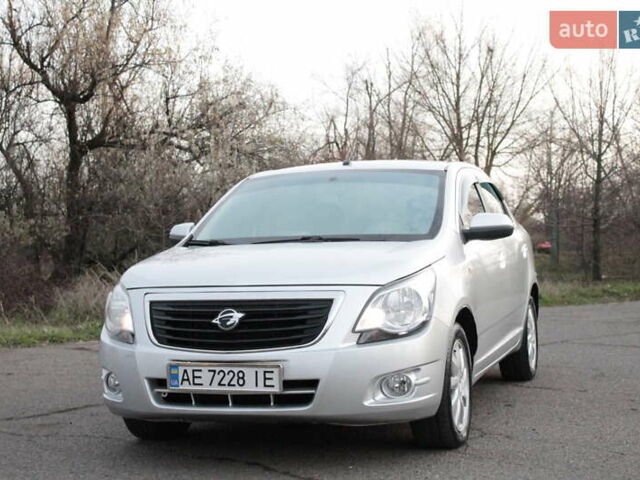 Сірий Равон R4, об'ємом двигуна 1.49 л та пробігом 121 тис. км за 7000 $, фото 7 на Automoto.ua