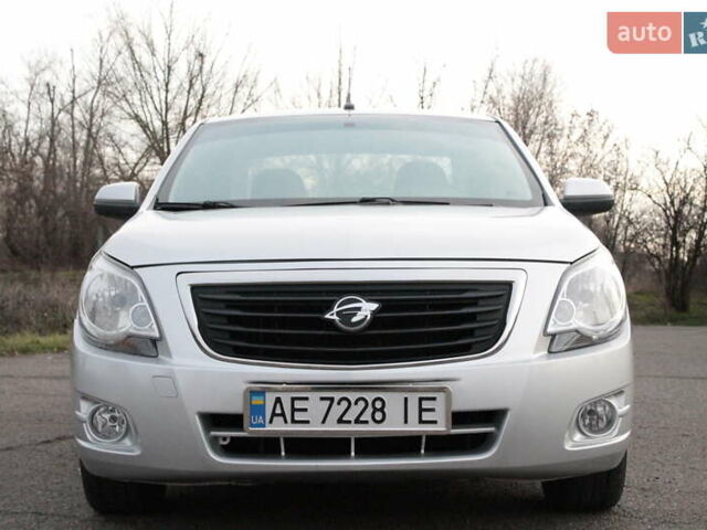 Сірий Равон R4, об'ємом двигуна 1.49 л та пробігом 121 тис. км за 7000 $, фото 2 на Automoto.ua