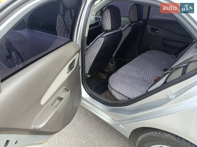 Сірий Равон R4, об'ємом двигуна 1.49 л та пробігом 185 тис. км за 6700 $, фото 12 на Automoto.ua