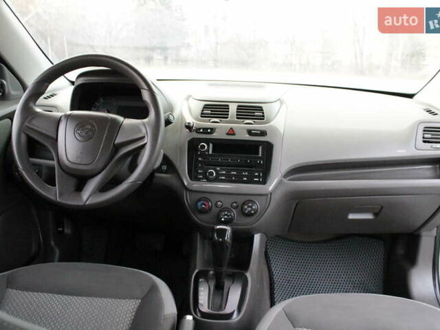 Сірий Равон R4, об'ємом двигуна 1.49 л та пробігом 121 тис. км за 7000 $, фото 20 на Automoto.ua