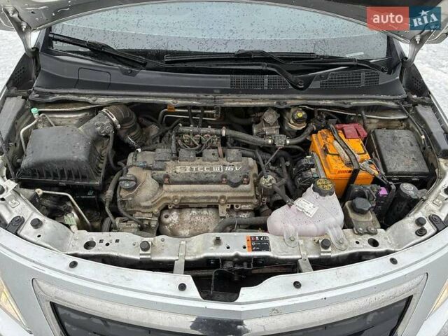 Серый Равон R4, объемом двигателя 1.49 л и пробегом 222 тыс. км за 5630 $, фото 15 на Automoto.ua