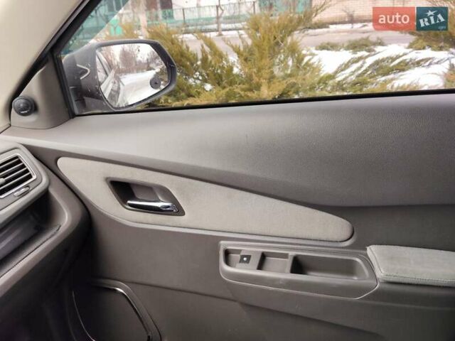 Сірий Равон R4, об'ємом двигуна 1.49 л та пробігом 79 тис. км за 7000 $, фото 1 на Automoto.ua