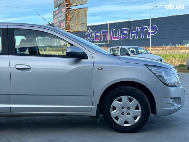 Сірий Равон R4, об'ємом двигуна 1.5 л та пробігом 129 тис. км за 6390 $, фото 10 на Automoto.ua