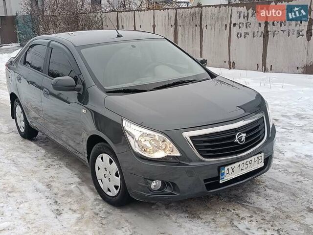 Серый Равон R4, объемом двигателя 1.5 л и пробегом 112 тыс. км за 4950 $, фото 3 на Automoto.ua