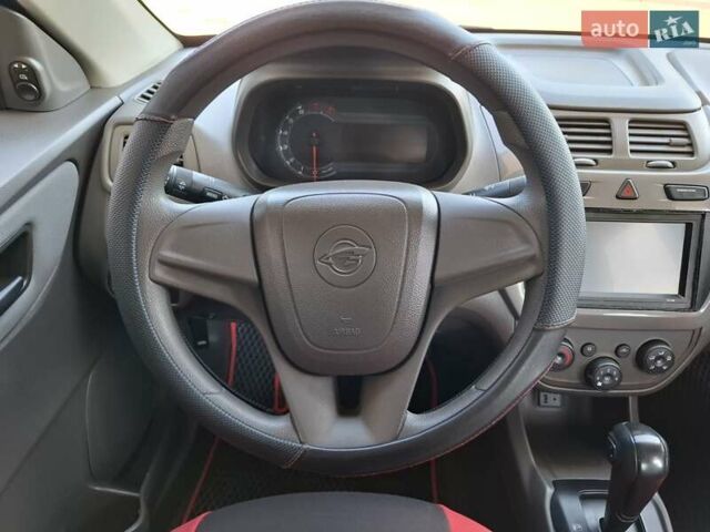 Сірий Равон R4, об'ємом двигуна 1.5 л та пробігом 93 тис. км за 8700 $, фото 24 на Automoto.ua