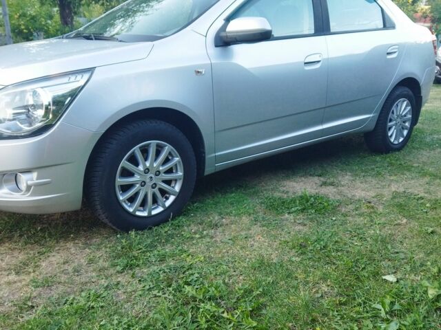 Серый Равон R4, объемом двигателя 1.5 л и пробегом 32 тыс. км за 8974 $, фото 6 на Automoto.ua