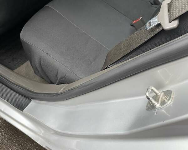 Серый Равон R4, объемом двигателя 1.49 л и пробегом 173 тыс. км за 5500 $, фото 10 на Automoto.ua