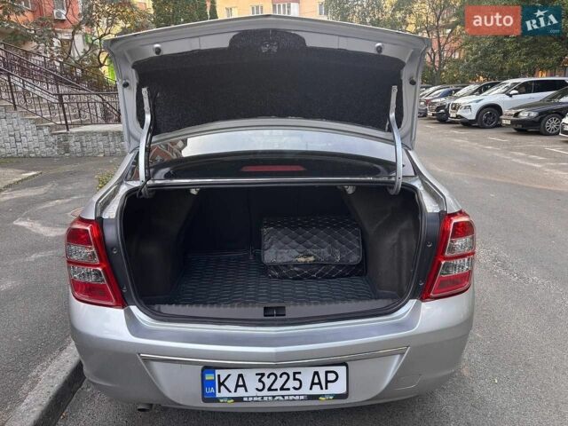 Серый Равон R4, объемом двигателя 1.49 л и пробегом 212 тыс. км за 6500 $, фото 8 на Automoto.ua